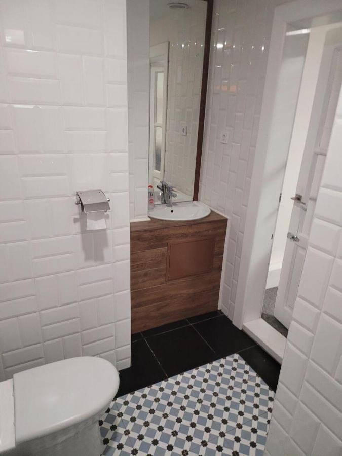 Bed and Breakfast Саквояж Вокзал Leopoli Esterno foto